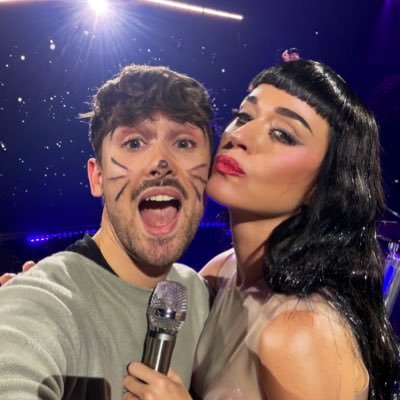 _thatsarthur's profile picture. ⚡ katycat born in the 90’ ⚡ 143