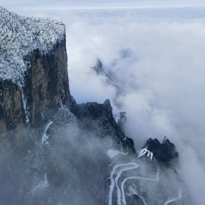 Johnbleus130's profile picture. Gareduet Berojagar Person