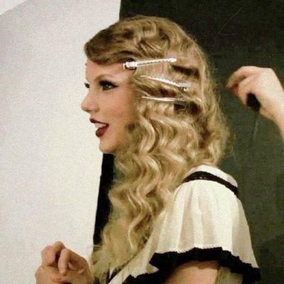 killatnts's profile picture. swiftie since 07', bi, sport club internacional, twilight, kristen stewart, taylor swift, sabrina carpenter. #TAYVIS ❤️💛 (i don't follow back)