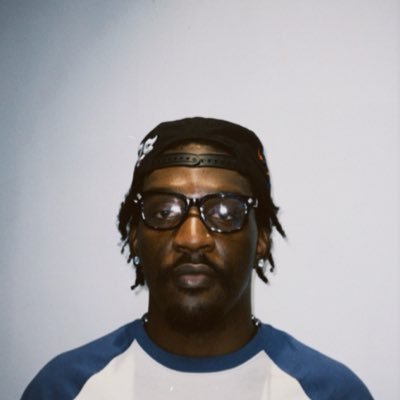 denzldenzl's profile picture. the world is yours.