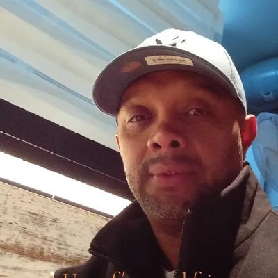 JofreRomero's profile picture. -Docente ecuatoriano 👨‍🎓
-Técnico MIES
-Capacitador provincial CNE. 
-Presidente Barrial, sector 5 esquina en Babahoyo 2022 - 2024
-Migrante-Barcelona -España