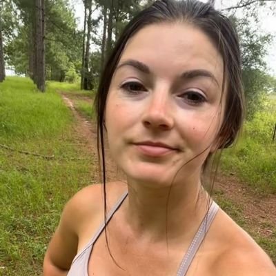 tukinowa's profile picture. I'll allow love lead me 💕💘💕