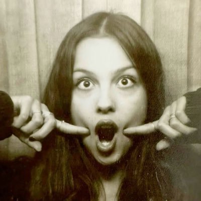 eternalharuu's profile picture. i’m sexy and i’m kind, i’m pretty when i cry