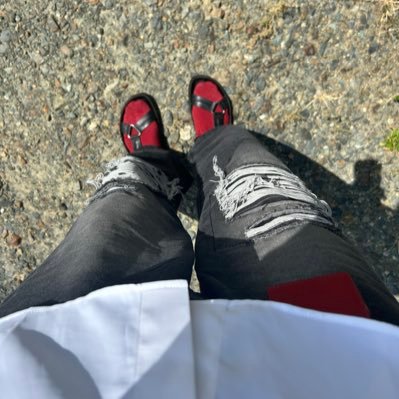 _e_2525's profile picture. ステラソラ310連当たり無しアカウントを捨てれず2垢で無課金エンジョイしてます。ステラソラ垢フォロバします、無言でフォローもします。