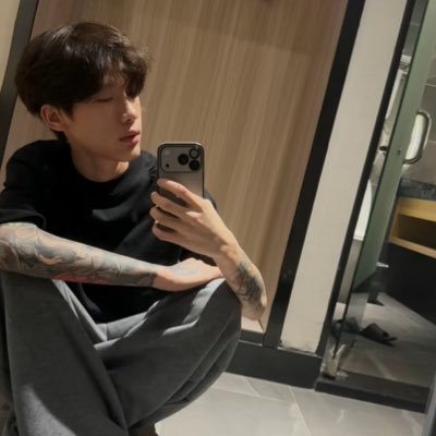 Weiziheng76217's profile picture. 喜米🐧 431154951