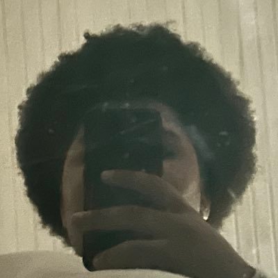 lamaeyat's profile picture. não português, pelo menos nesta vida