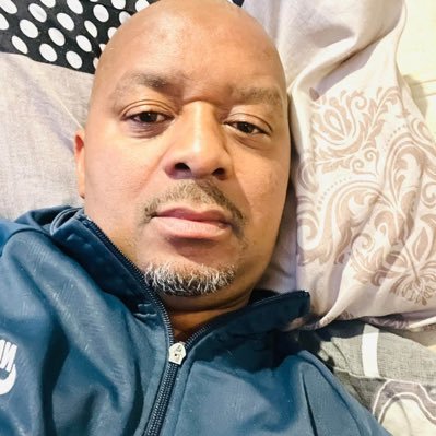 vj_vista's profile picture. Maturing like a good wine 🍷 aging gracefully