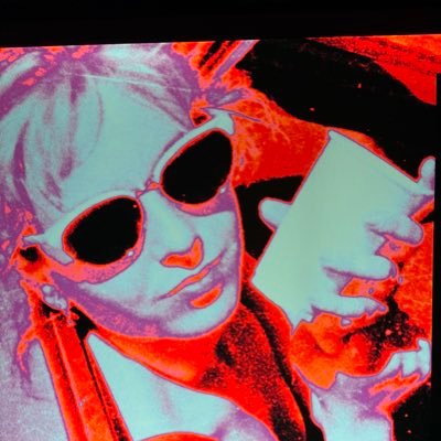 tizminrin's profile picture. Mai come nei tempi bui è chiaro da che parte stare