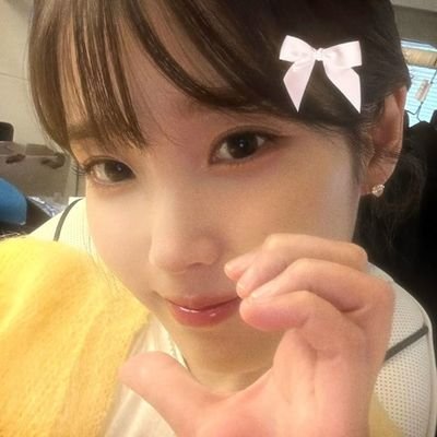 Yunabee_7's profile picture. @wistrly
ャ₊ ˚ 🎀🥣 心地よい場所 :& ⭐️ ࣪ ⠲cute things 𓏵 kind thoughts only  !3 🍈 💬 ♪ 𓈄⋅ ି ここにはフレンドリーさがあります˚ 🍡 𖥻 open daily __^ ꒱°₊˚