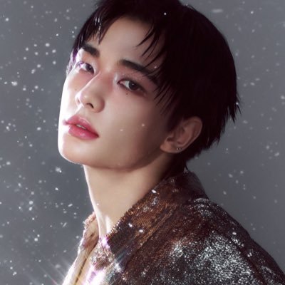 505REC's profile picture. Graphic designer & musical artist.