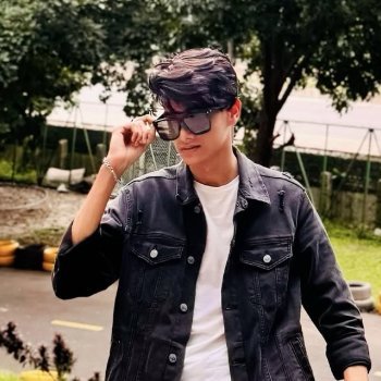 sahil14541's profile picture. “✨ Creating my own sunshine”