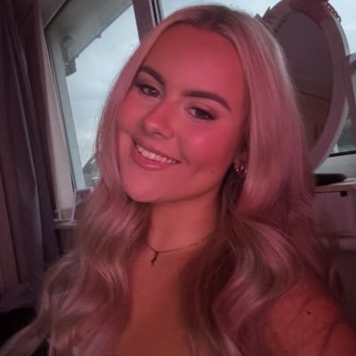 btterflylies's profile picture. you’ll always have a place in me