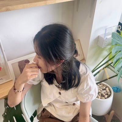 jirutchayaice's profile picture. 