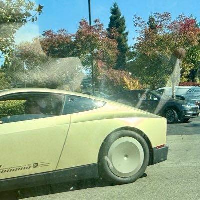 hiroko19k's profile picture. Telsa || Renewble Energy || Global Development || Elon Group