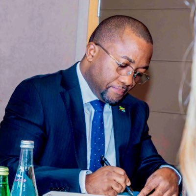 NEKAGANDA's profile picture. Personal account = personal views/opinions. Likes + retweets ≠ endorsements. Tweet responsibly.