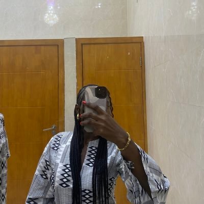 RyrySliving's profile picture. Environmentalist 🌱 | Women’s Rights Advocate Fashion Designer | Made-to-order & upcycled fits 👗 | Ryry Atelier on TikTok