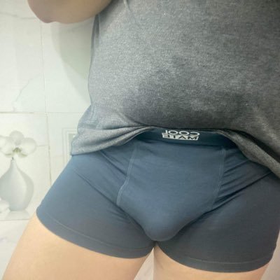 fbkiemkhang's profile picture. 