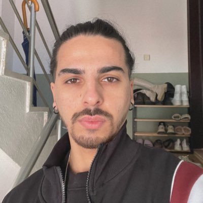 00zey34's profile picture. my name is Giovanni Giorgio
but everybody calls me Giorgio