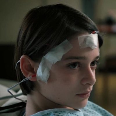 z0mbiegirlx's profile picture. ⚢📻🚲