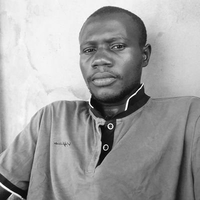 assez_15's profile picture. #Étudiant diplômé🧑‍🎓, passionné par les enjeux politiques & économiques. Je suis #businessma 💰et #Sg d'une confrérie.⛪