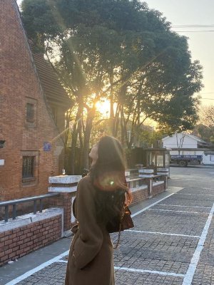 kfhokfac's profile picture. Just creating my path, becoming softer through travel. Europe inspires me, English is what I’m learning lately