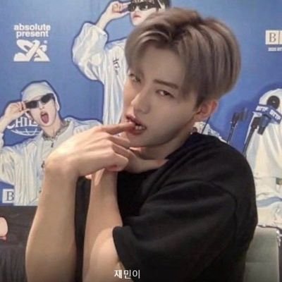 hyuckgozadentro's profile picture. I use the word “horny” to describe a lot of stuff, and it doesn’t have to be sexual… I have to be horny. No one’s going to take this horniness away !