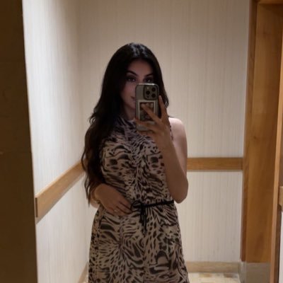 fxzaaa_'s profile picture. 