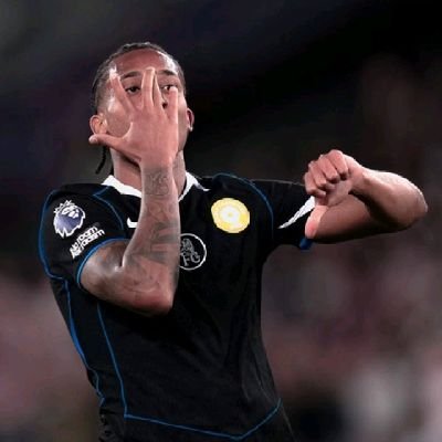 Dhonour_1's profile picture. CHELSEA FC  💙💙🥶