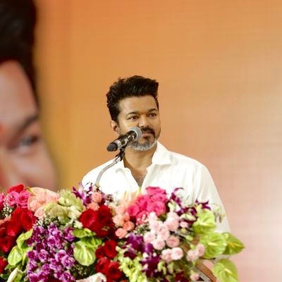 Ezhil00's profile picture. #என்றும்தளபதிவிஜய்👑💎🧲மண்ணுக்காகவும் மக்களுக்காகவும்
#தமிழகவெற்றிக்கழகம்
#TVKForTN2026🇪🇸

Self confidence is best strength 💪
