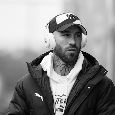 husr4_'s profile picture. #RMA  #SR4  #LakeShow