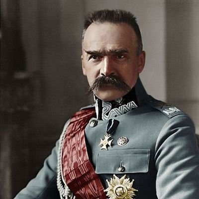 kqareczek_for_u's profile picture. Jestem normalny