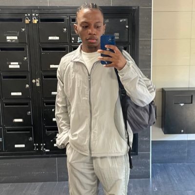 XoferF's profile picture. 🇦🇴🇨🇩@XofitoF