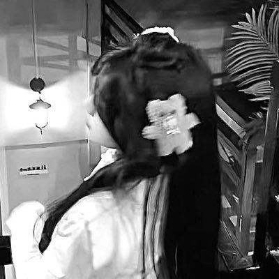 rxsenity's profile picture. 