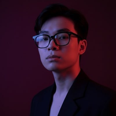 HuuHieu7979's profile picture. 