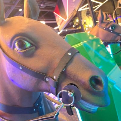 DeusEx_Mackyna's profile picture. yip yip