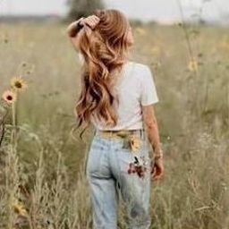 Xusouf014132's profile picture. 