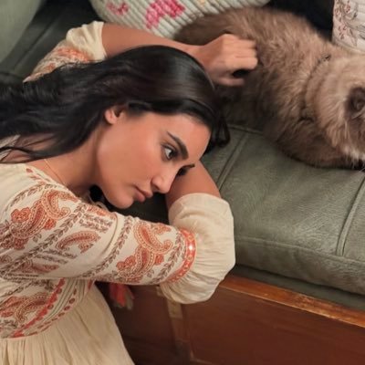 muskurahatein_'s profile picture. ~