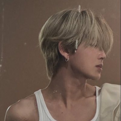 tzrmtu3w__2414's profile picture. 