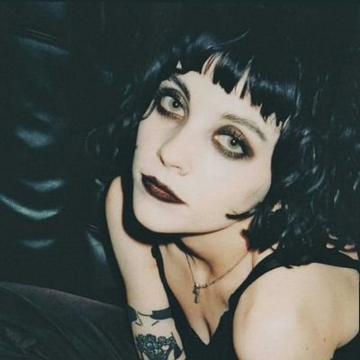 klaramelodoce's profile picture. beeehh 🐏