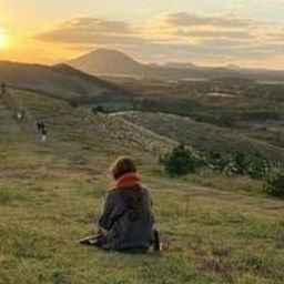 Awmooojou143's profile picture. 