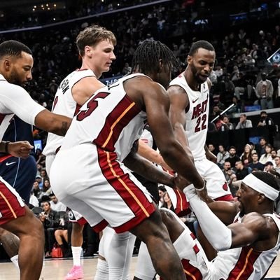 BJ_Th3Juic3Man3's profile picture. ♓️♈️♊️ | XXX. Buddhist. INFJ. LP3. Dogs. Hoops. Wrestling. Music. Gaming. TV/Film. Anime. Comics. Comedy. #HEATNation #𝕿𝖍𝖊𝕭𝖗𝖔𝖙𝖍𝖊𝖗𝖍𝖔𝖔𝖉 😈