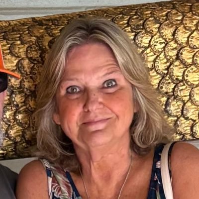 AZSheri7's profile picture. ❤️🤍💙🇺🇸