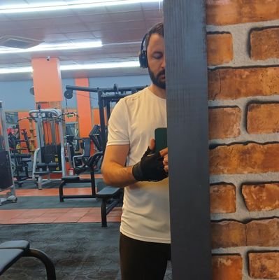 brahimK65028356's profile picture. Müzik Öğretmeni