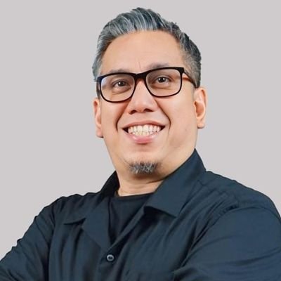 topansitohang's profile picture. Inspire - Lead - Impact