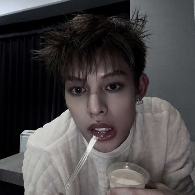 Sophia_louisj's profile picture. 210614 jungkook