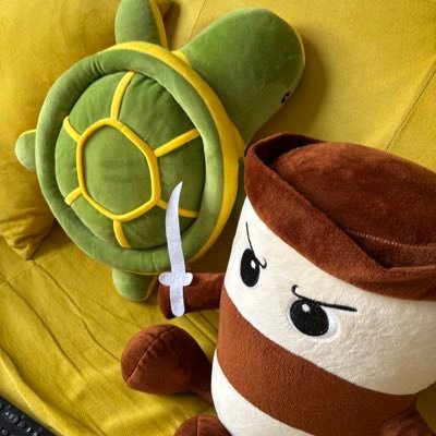 gray_meridithh's profile picture. 