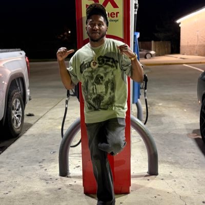 YoungCo_'s profile picture. 