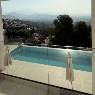 Sco12345_'s profile picture. 