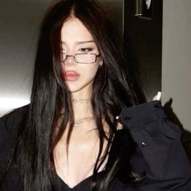 ayrinll's profile picture. 