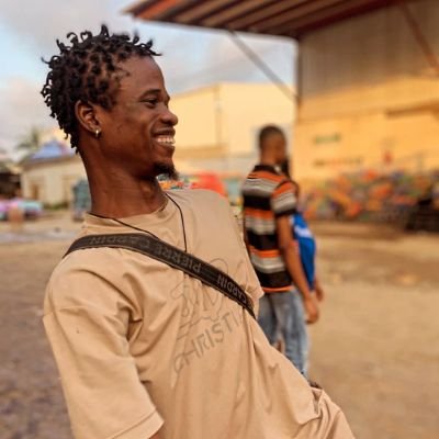 hor_spencer's profile picture. You are not poor because you don’t have money. You are poor if you don’t have a dream.💯